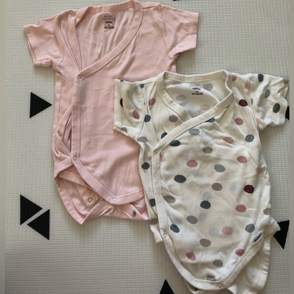 Modern Moments|baby girl ORGANIC cotton bundle of two short sleeve bodysuits•••